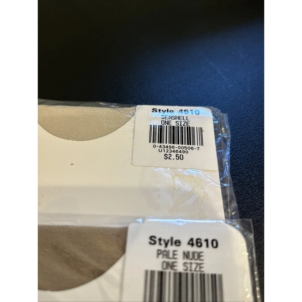 Lot of 4 Lotay Lord & Taylor Sheer Pantyhose One Size 3 Pale Nude 1 Seashell